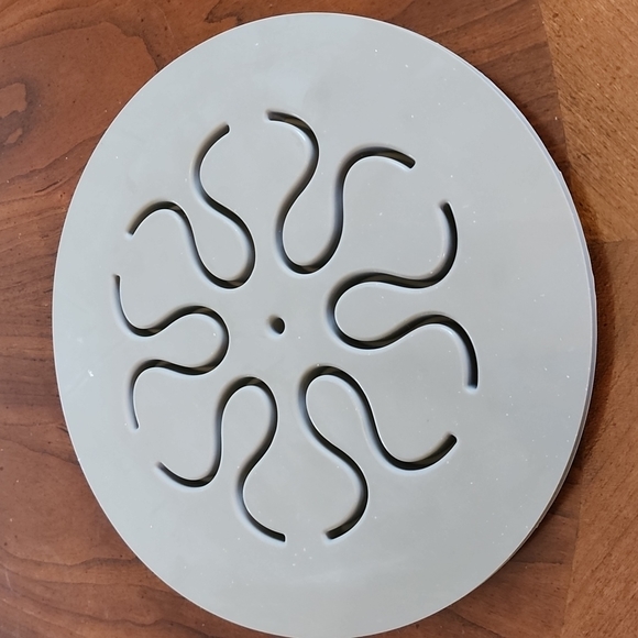 Silicone slow Feeder for cat or dog - Picture 5 of 5